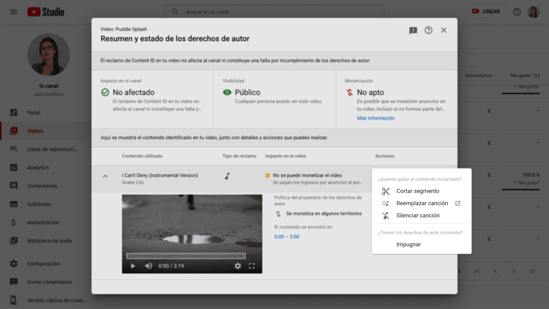 Imagen del menú desplegable de acción abierto en el resumen de copyright y la página de estado en Youtube.com